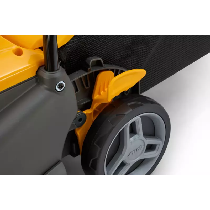 COMBI336c_294340068ST1_detail01